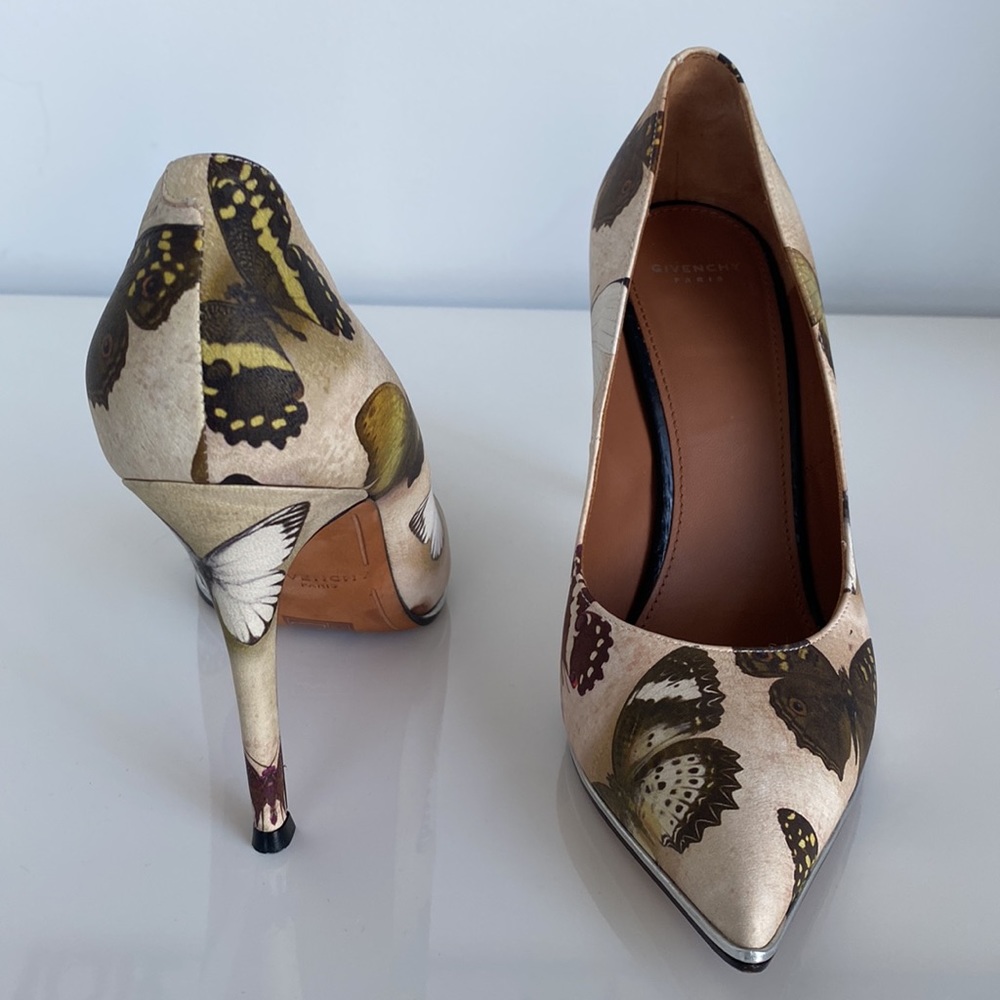 Givenchy Lia Butterfly Print Pumps size 6.5 - Picture 6 of 16